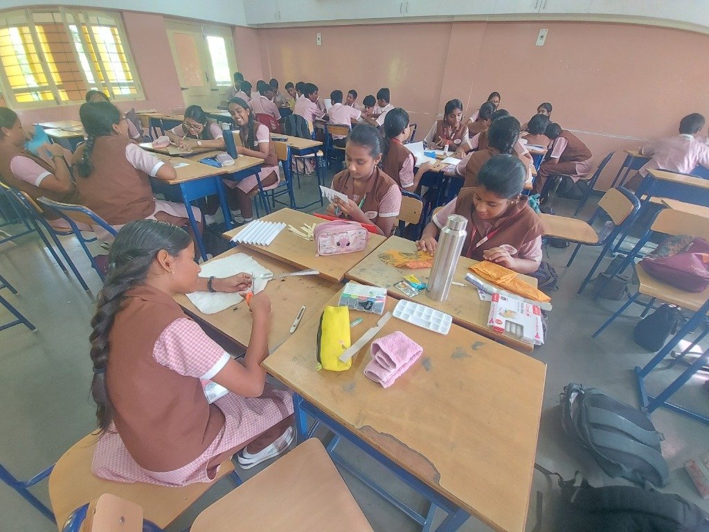 HANDICRAFT CELEBRATION: CLASS IX ‘B’ CRAFTS TRADITIONAL PANKHAS - Gallery Photo 2
