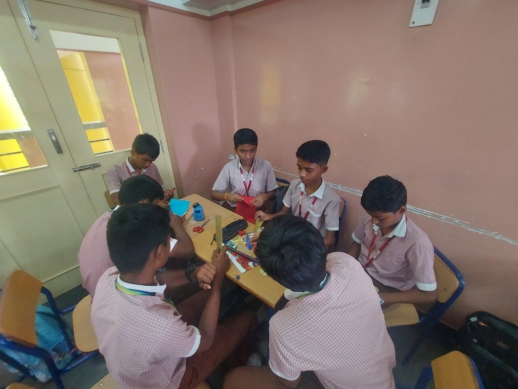 HANDICRAFT CELEBRATION: CLASS IX ‘B’ CRAFTS TRADITIONAL PANKHAS - Gallery Photo 3