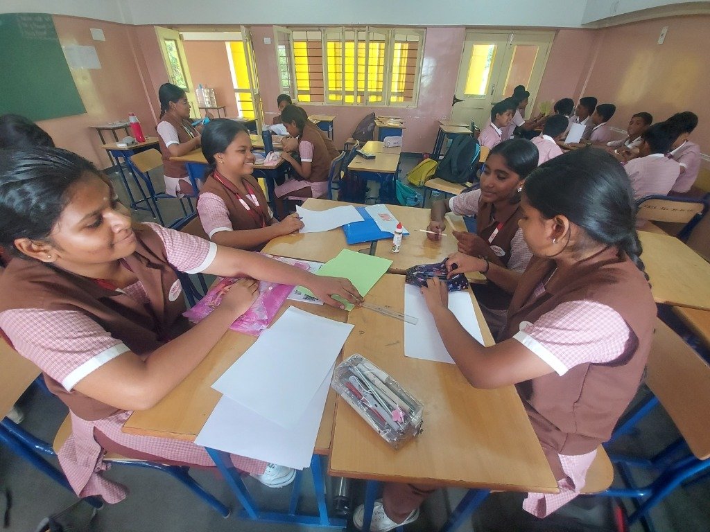 HANDICRAFT CELEBRATION: CLASS IX ‘B’ CRAFTS TRADITIONAL PANKHAS - Gallery Photo 4